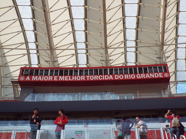 考职业足球 考职业足球